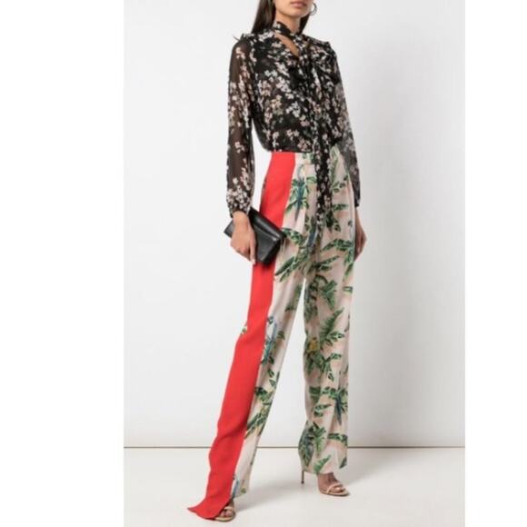 Misa Los Angeles Patia Floral Blouse. - Picture 3 of 9